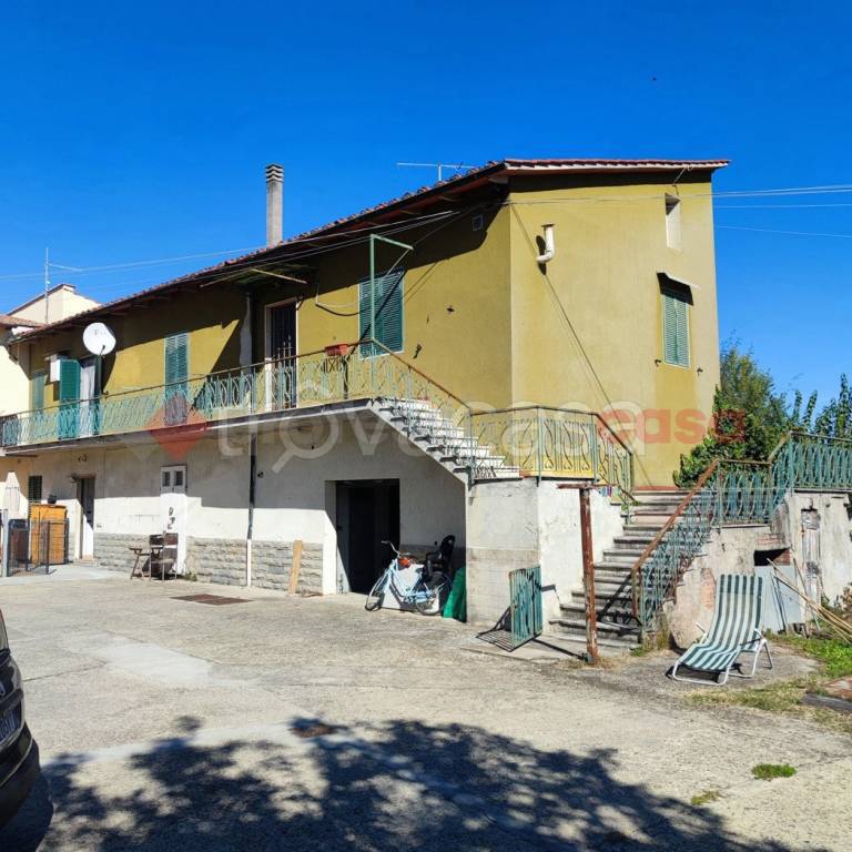 casa indipendente in vendita a Signa