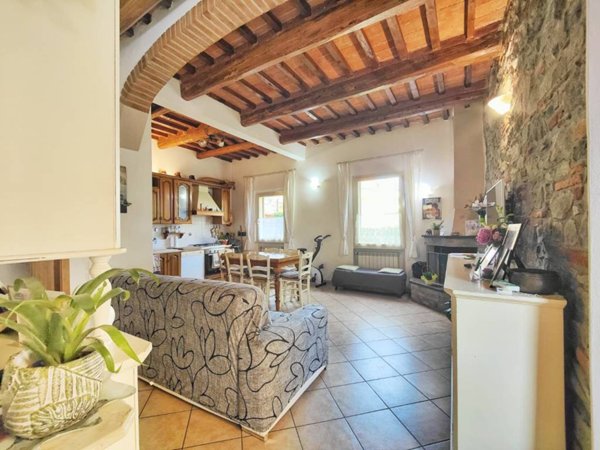 casa indipendente in vendita a Signa in zona Lecore