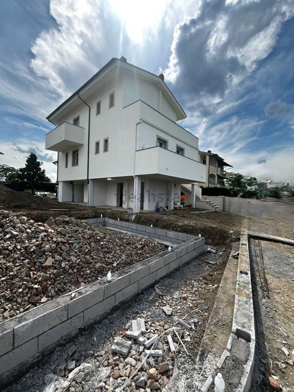 casa indipendente in vendita a Signa in zona Sant'Angelo a Lecore