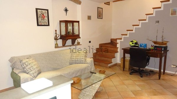 casa indipendente in vendita a Signa