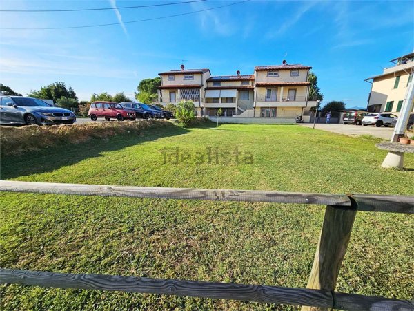casa indipendente in vendita a Signa