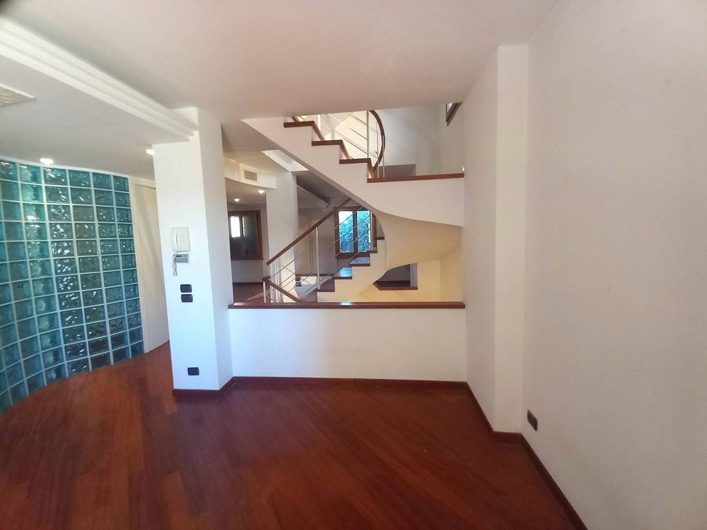 casa indipendente in vendita a Signa