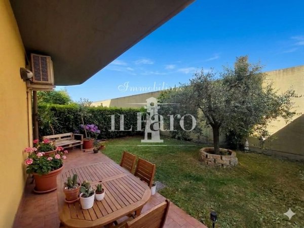 appartamento in vendita a Signa in zona Sant'Angelo a Lecore
