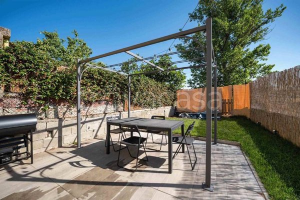 casa indipendente in vendita a Signa in zona Lecore