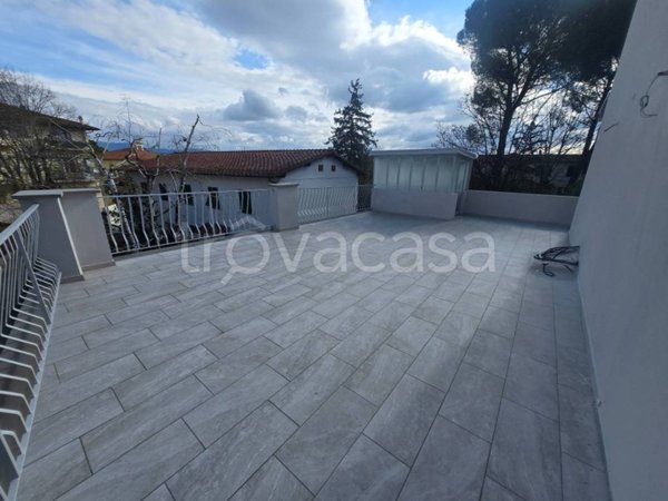 appartamento in vendita a Signa
