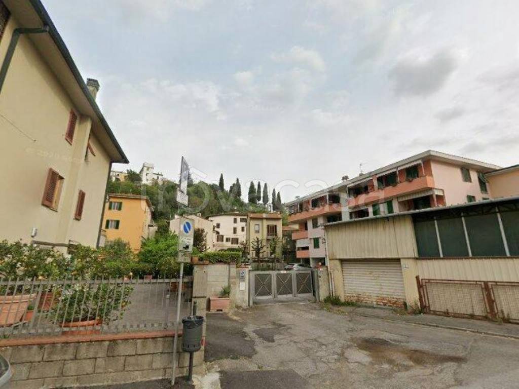 appartamento in vendita a Signa