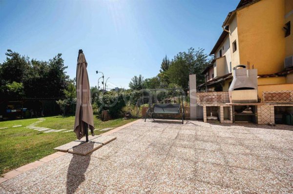appartamento in vendita a Signa in zona San Mauro a Signa