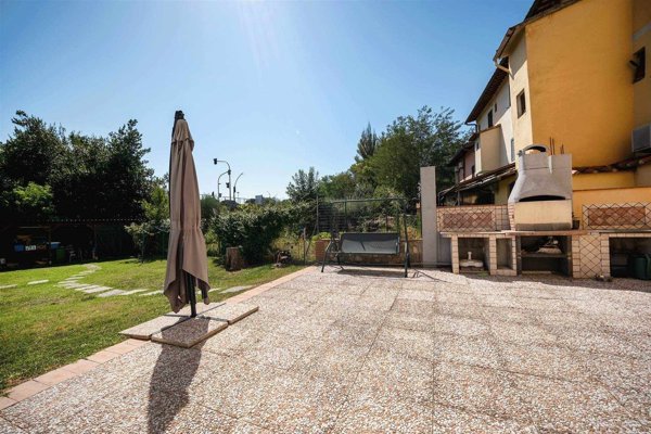 appartamento in vendita a Signa in zona San Mauro a Signa