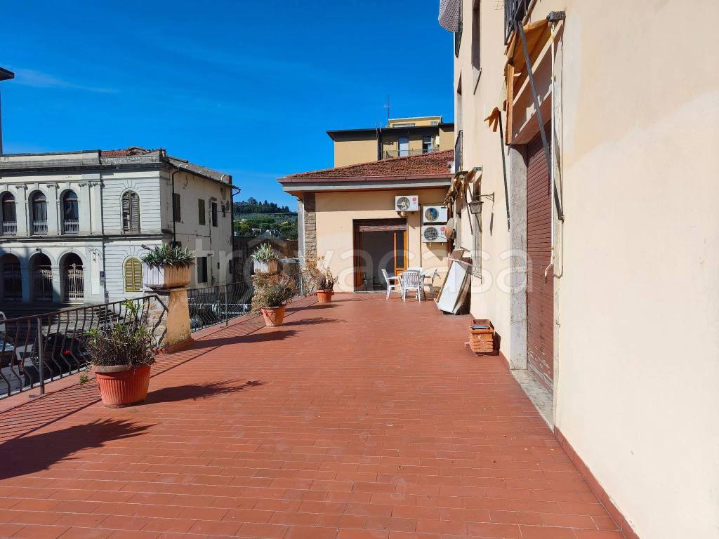 appartamento in vendita a Signa