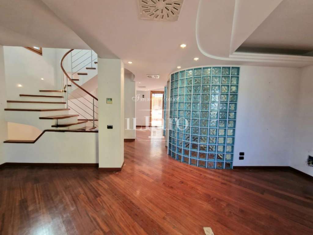 casa indipendente in vendita a Signa