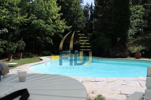 casa indipendente in vendita a Vaglia