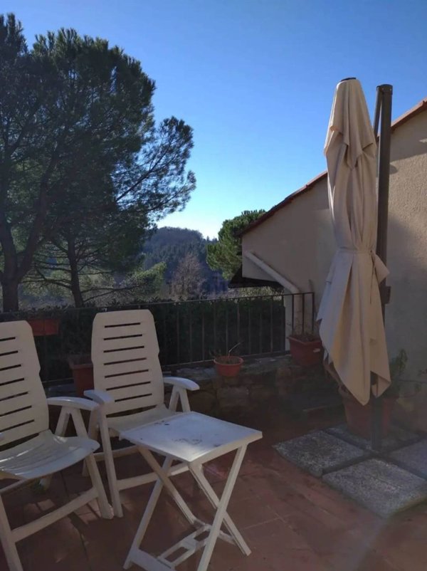 casa indipendente in vendita a Vaglia