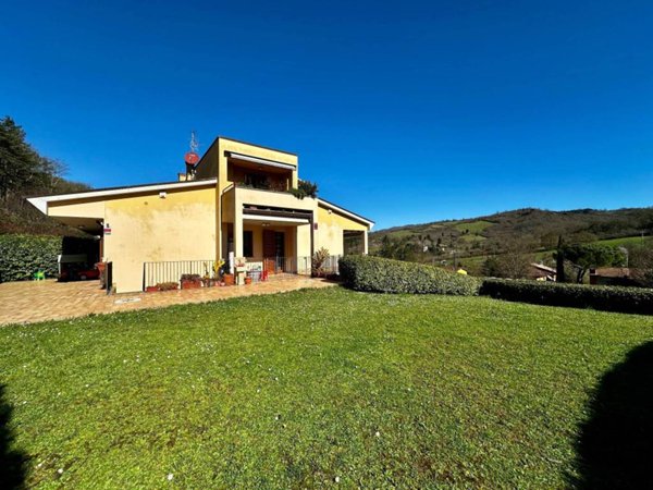 casa indipendente in vendita a Vaglia