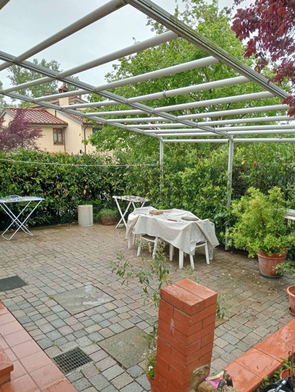 casa indipendente in vendita a Vaglia