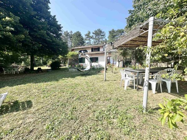 casa indipendente in vendita a Vaglia