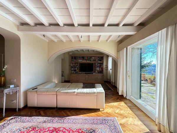 casa indipendente in vendita a Vaglia