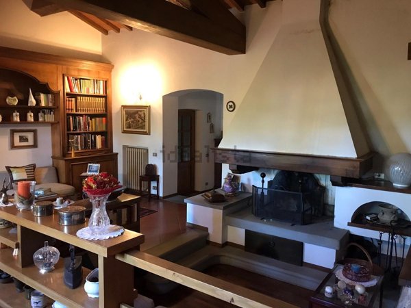 casa indipendente in vendita a Vaglia