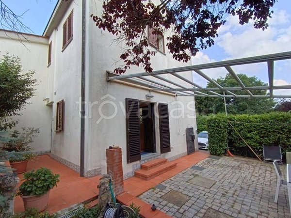 casa indipendente in vendita a Vaglia