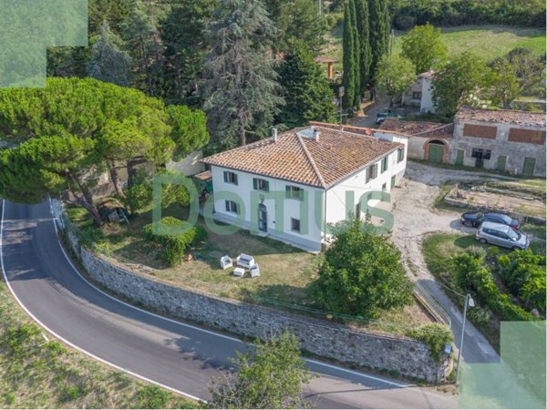 casa indipendente in vendita a Vaglia
