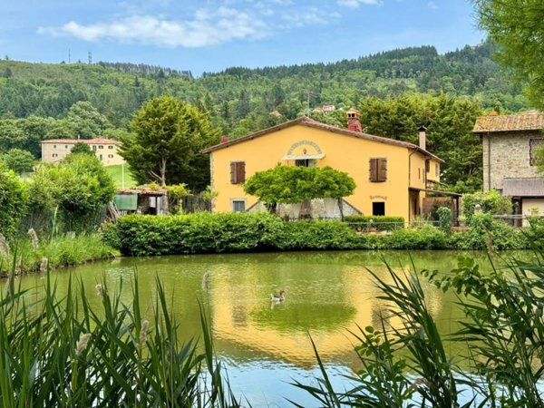 casa indipendente in vendita a Vaglia