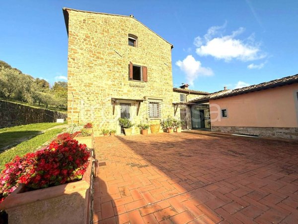 casa indipendente in vendita a Vaglia