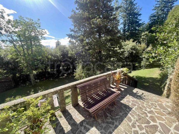 casa indipendente in vendita a Vaglia