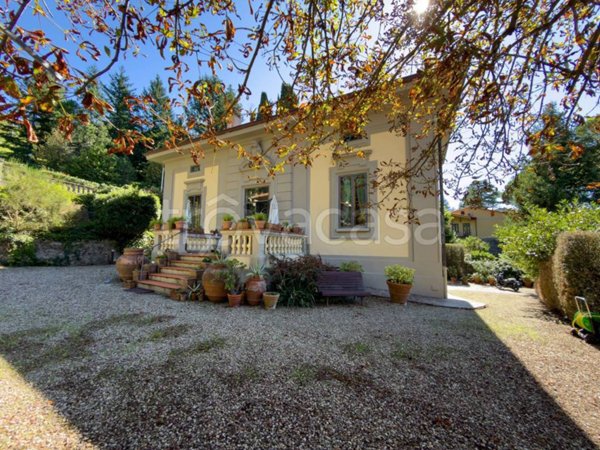 casa indipendente in vendita a Vaglia