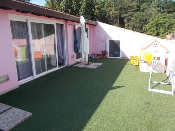 casa indipendente in vendita a Vaglia