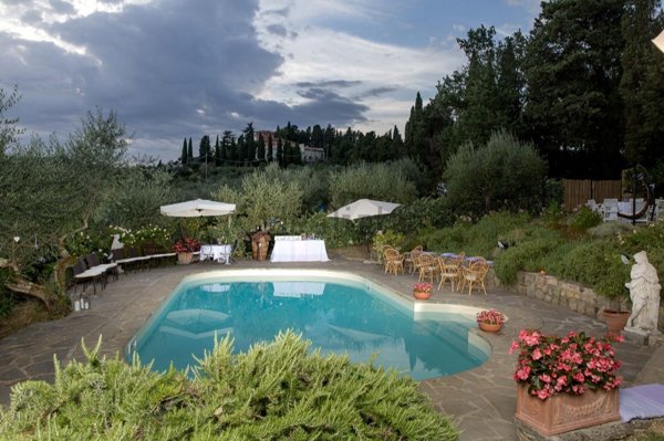 casa indipendente in vendita a Vaglia