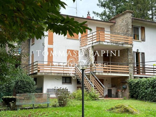 casa indipendente in vendita a Vaglia