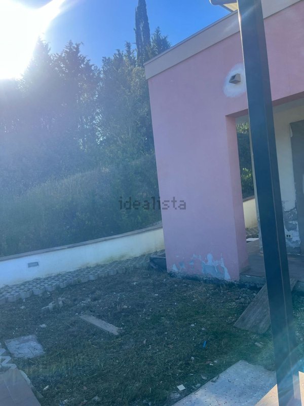 casa indipendente in vendita a Vaglia