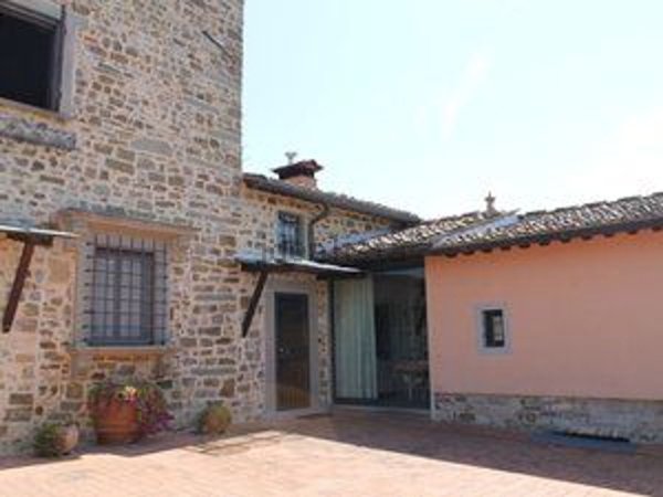 casa indipendente in vendita a Vaglia