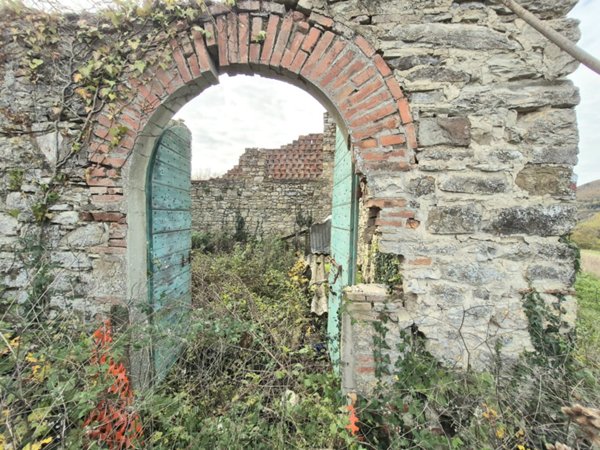 casa indipendente in vendita a Vaglia