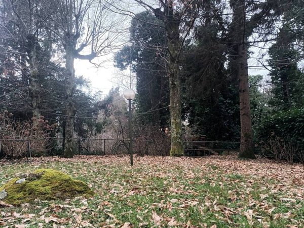 casa indipendente in vendita a Vaglia