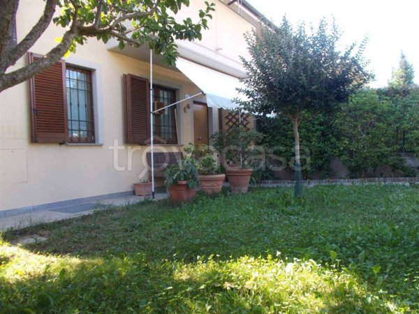 casa indipendente in vendita a Vaglia