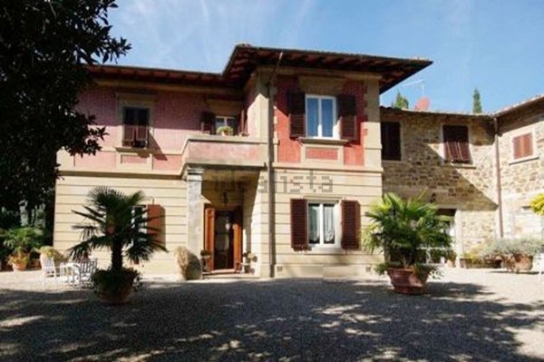 casa indipendente in vendita a Vaglia