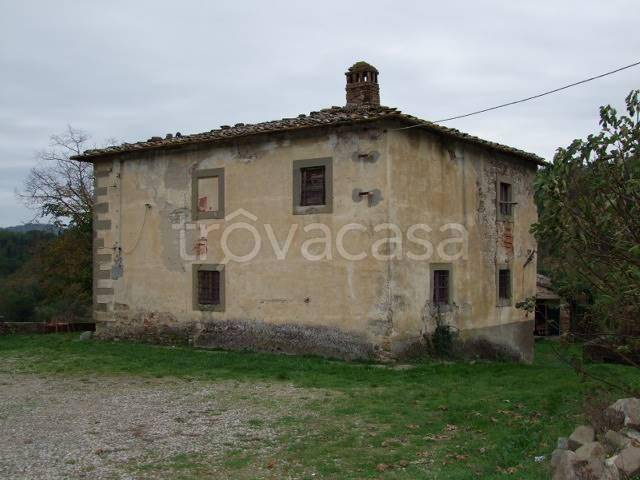 casa indipendente in vendita a Vicchio
