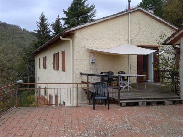 casa indipendente in vendita a Vicchio