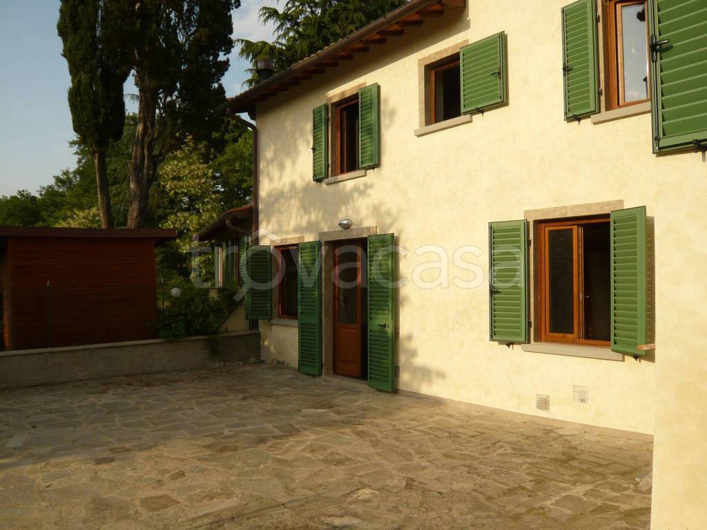 casa indipendente in vendita a Vicchio