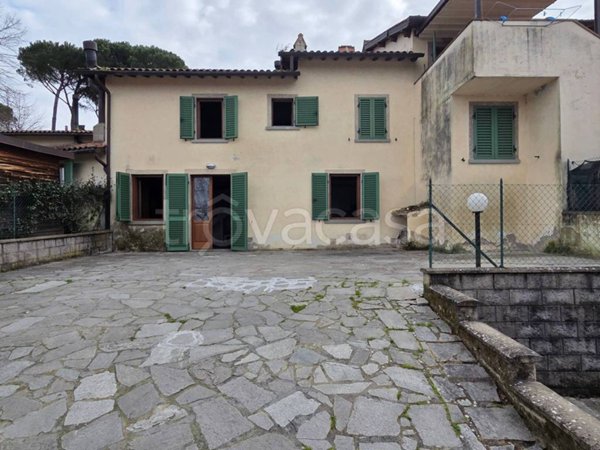 casa indipendente in vendita a Vicchio in zona Rupecanina