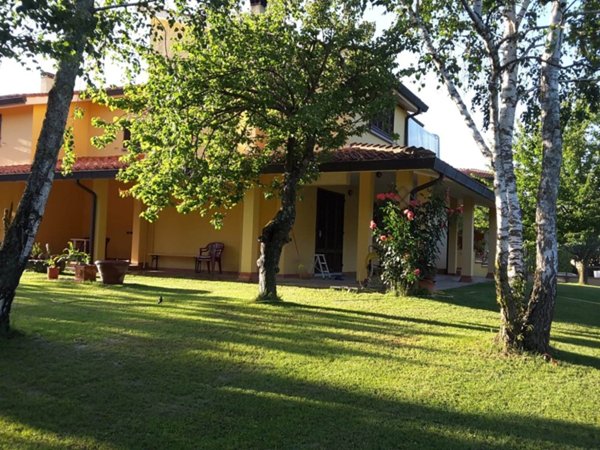 casa indipendente in vendita a Vicchio