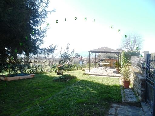 appartamento in vendita a Vicchio in zona Piazzano