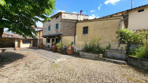 casa indipendente in vendita a Vicchio