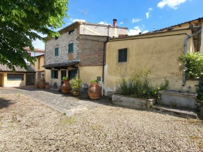 casa indipendente in vendita a Vicchio