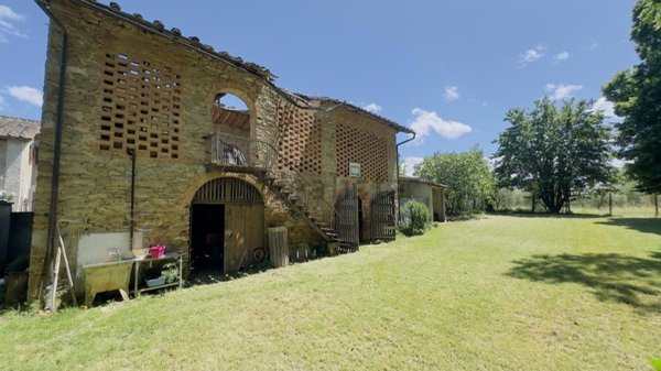 quadrivano in vendita a Vicchio