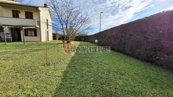 casa indipendente in vendita a Vicchio