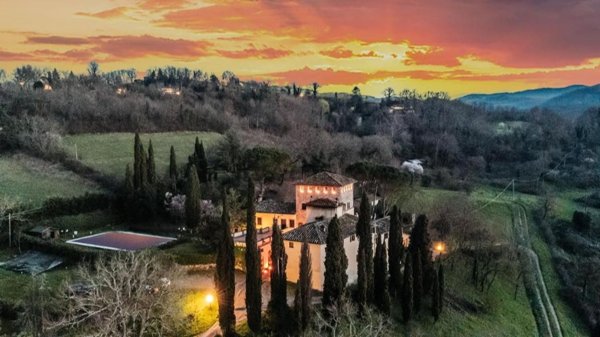 villa in vendita a Vicchio