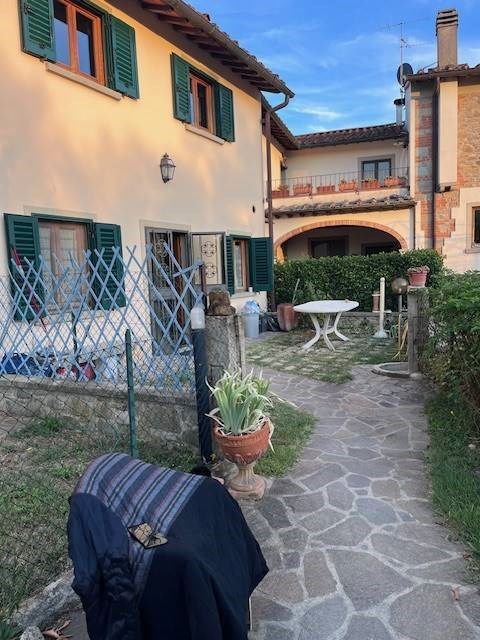 appartamento in vendita a Vicchio in zona Casole