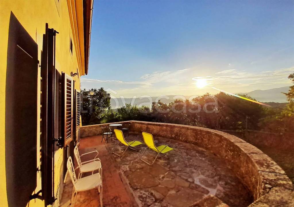 casa indipendente in vendita a Vicchio
