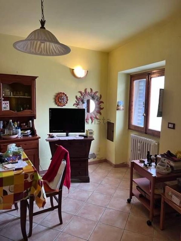 casa semindipendente in vendita a Vicchio